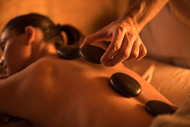 Hot Stone Massage (30 min) – Aspa South Brisbane